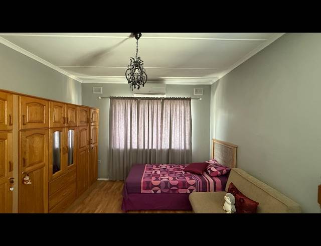 2 BEDROOM DUPLEX FOR SALE IN ESSENWOOD